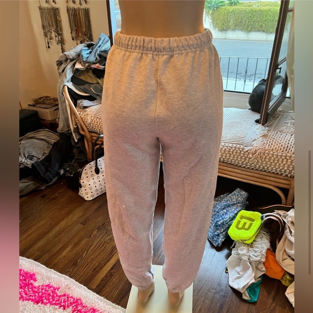 ONE OF A KIND grey Hocus Pocus sweatpants size M - Picture 5 of 8